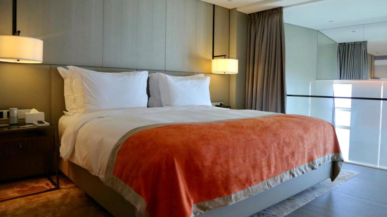 Jumeirah Guangzhou-Complimentary Shuttle Bus To Canton Fair Complex Екстериор снимка