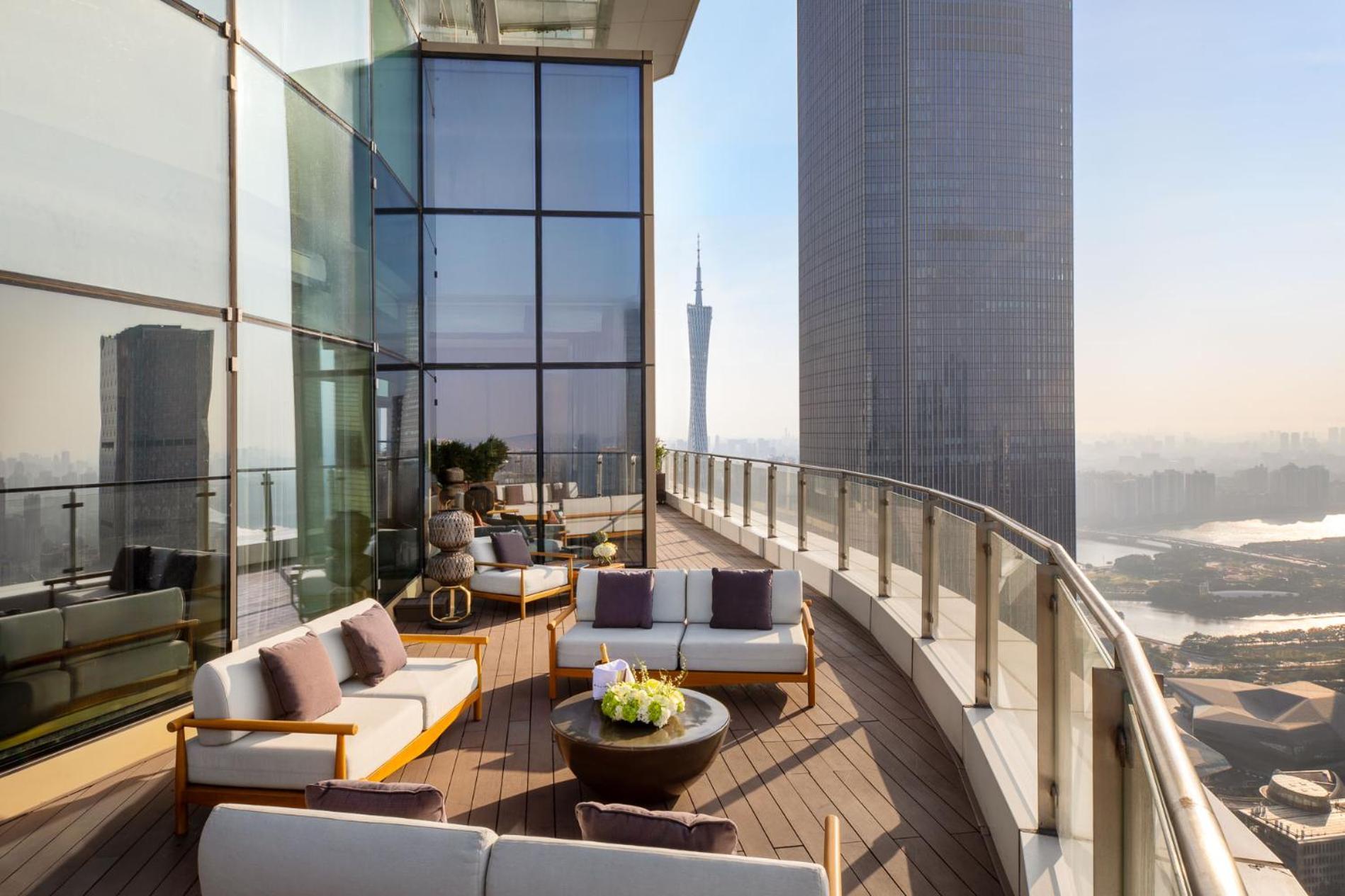 Jumeirah Guangzhou-Complimentary Shuttle Bus To Canton Fair Complex Екстериор снимка